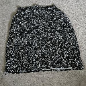 Nursing/car seat cover patterned